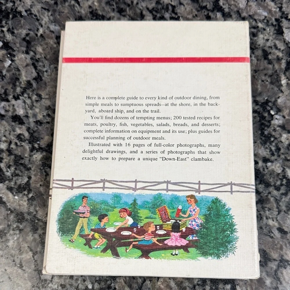 Betty Crocker Outdoor Cookbook Vintage 1961 EUC